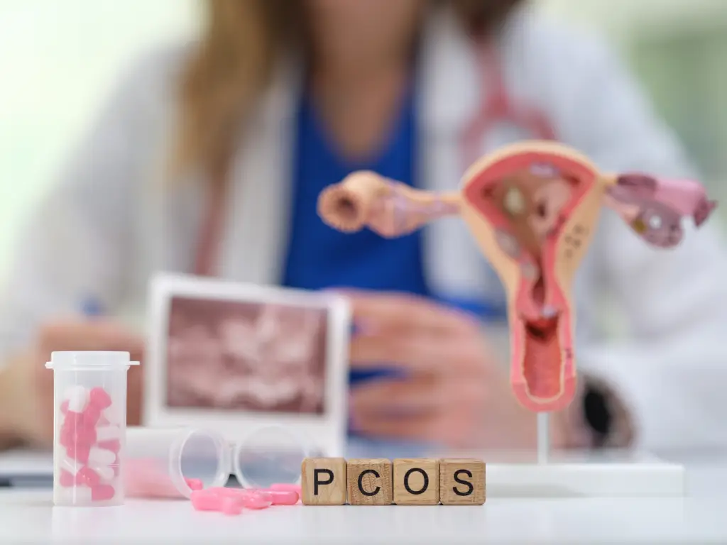 PCOS Singapura